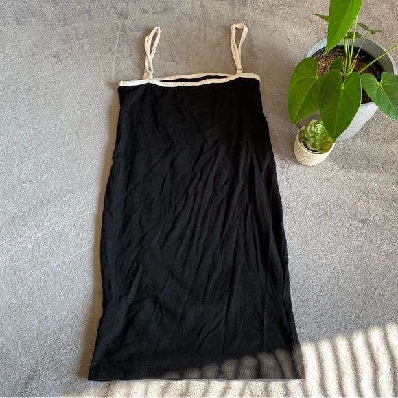 Heart & Hips black and white mini bodycon dress size S - Picture 2 of 4